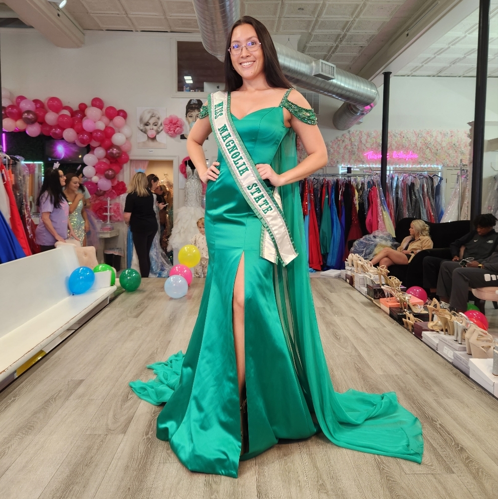 Green Sherri Hill